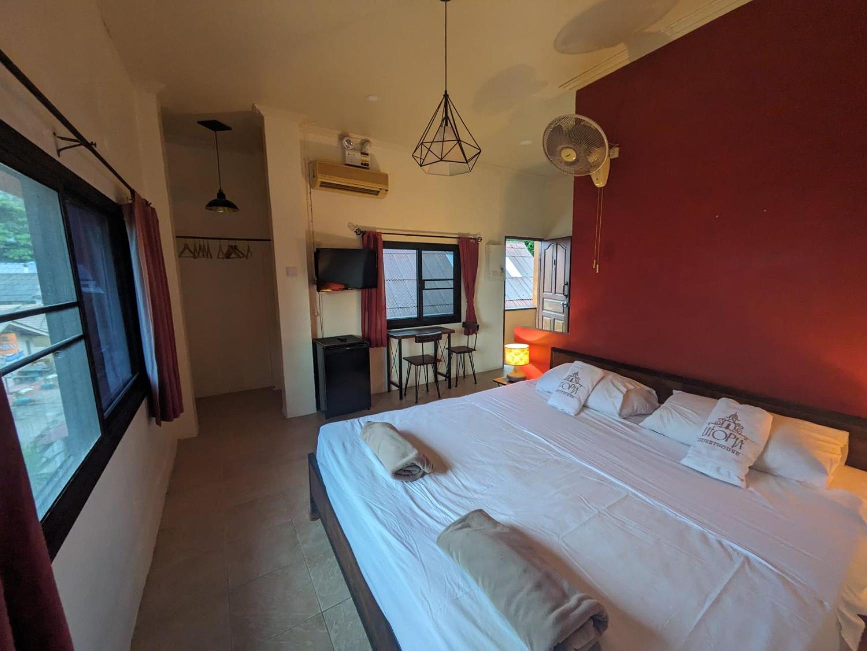 Goodtime Utopia Guesthouse Тау Экстерьер фото