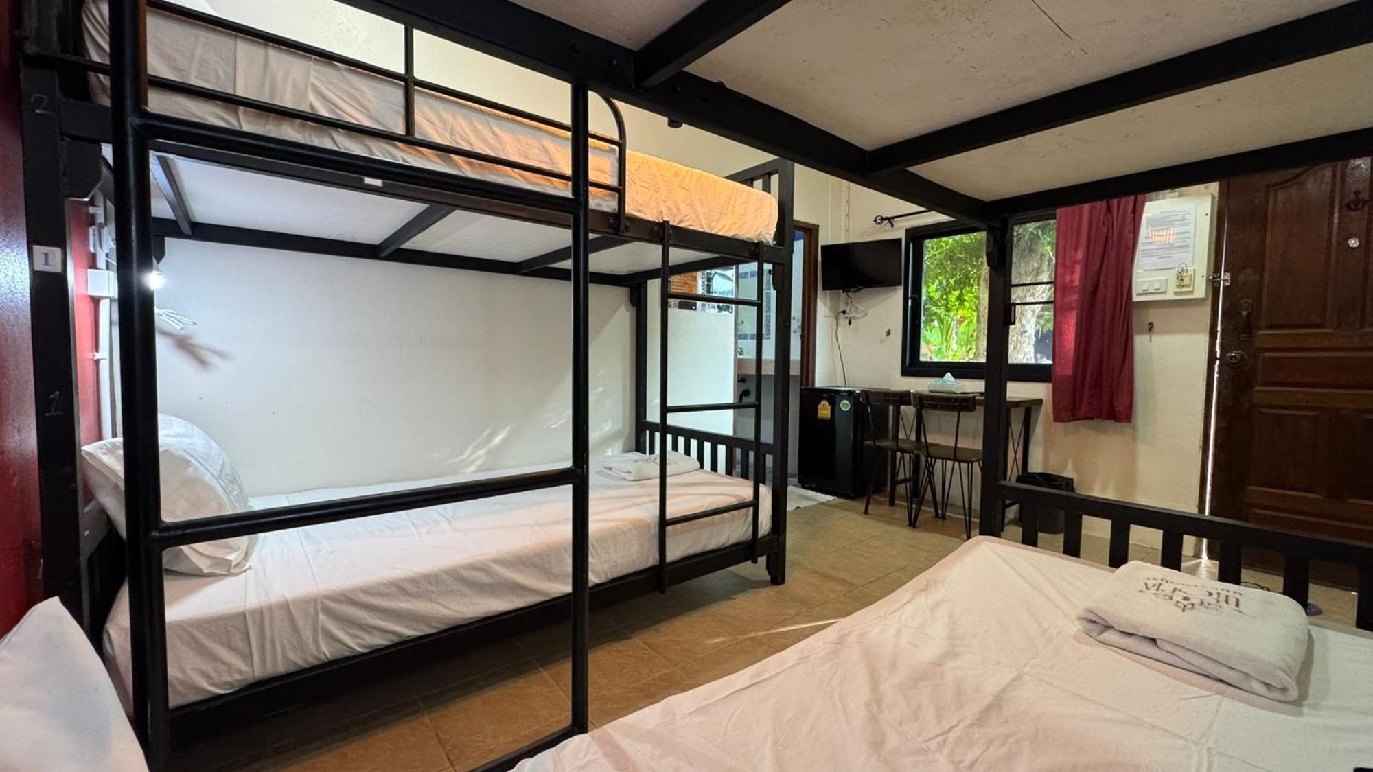 Goodtime Utopia Guesthouse Тау Экстерьер фото